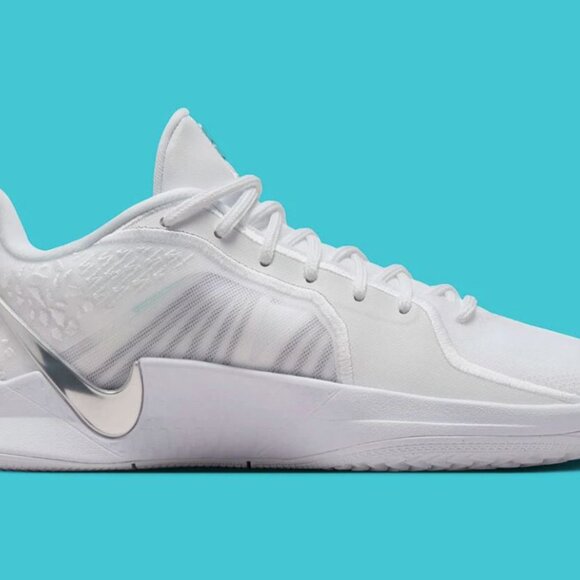 Nike Sabrina 2 White Noise Summit Metallic Silver 10 Women = 8.5 Men - Picture 7 of 8